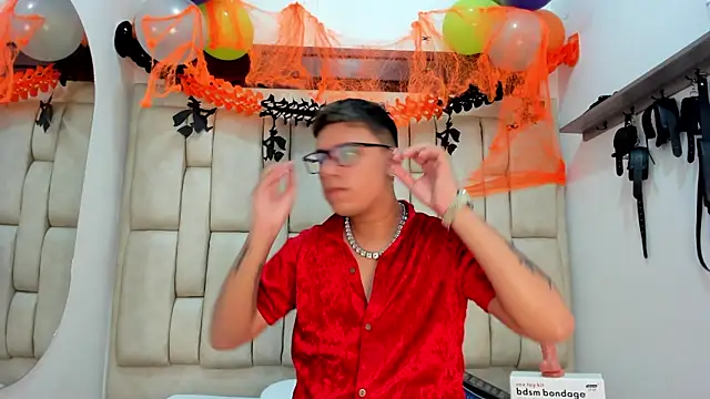 Snapshot of DavilANDkevin2 chatting on October 2025 12:08:02 AM DavilANDkevin2 online show from October 2025 12:08:02 AM