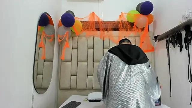 Snapshot of DavilANDkevin2 chatting on October 2025 02:01:02 AM DavilANDkevin2 online show from October 2025 02:01:02 AM