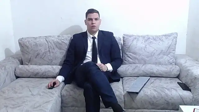 Victor Maitland online show from September 2025 08:23:02 PM