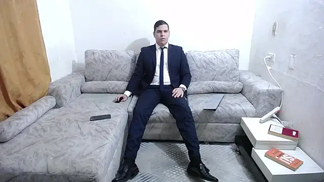 Victor Maitland online show from June 2026 08:22:02 PM