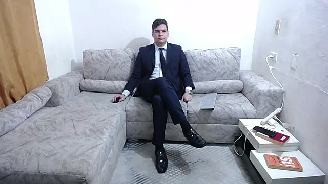 Victor Maitland online show from June 2026 08:57:02 PM