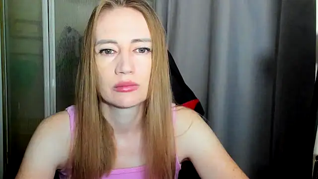JessFoxxx online show from June 2026 02:11:02 AM
