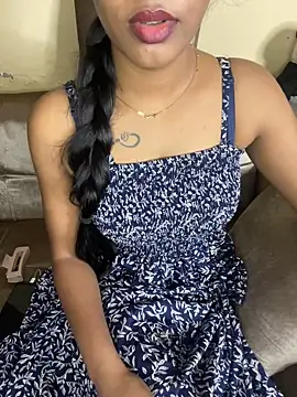 Snapshot of its_ur_flora chatting on October 2025 11:41:02 AM its ur flora online show from October 2025 11:41:02 AM