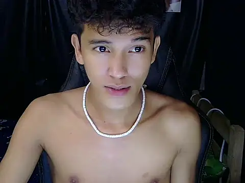 kenbigcockxx online show from March 2026 02:23:02 PM