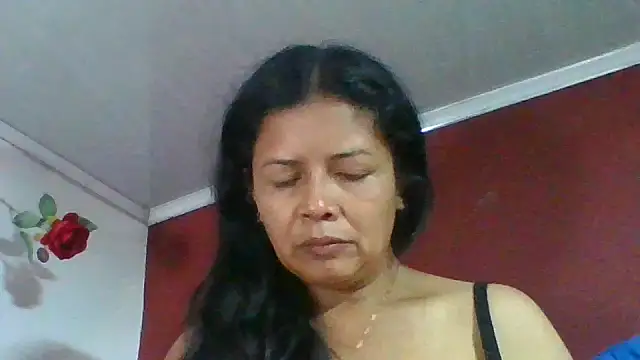 DianaOchoa  online show from May 2026 10:09:01 AM