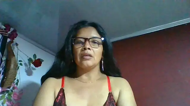 DianaOchoa  online show from June 2026 03:04:01 AM