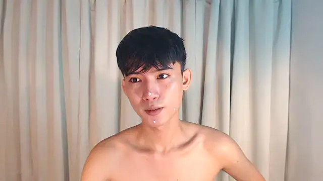 Snapshot of asian_dai chatting on September 2025 09:37:01 PM asian dai online show from September 2025 09:37:01 PM