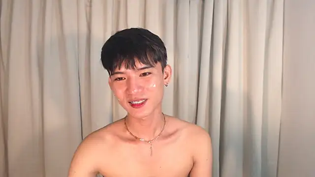 Snapshot of asian_dai chatting on September 2025 09:50:01 PM asian dai online show from September 2025 09:50:01 PM