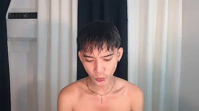 Snapshot of asian_dai chatting on November 2025 09:20:02 PM asian dai online show from November 2025 09:20:02 PM