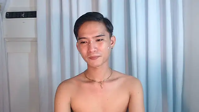 Snapshot of asian_dai chatting on November 2025 11:10:02 AM asian dai online show from November 2025 11:10:02 AM