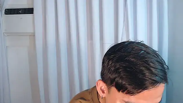 Snapshot of asian_dai chatting on November 2025 05:52:01 AM asian dai online show from November 2025 05:52:01 AM