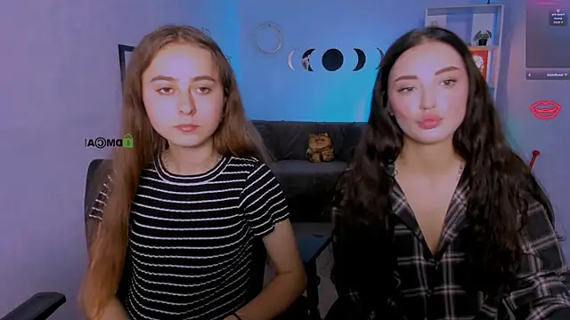 miki-niki online show from October 2025 02:15:02 PM