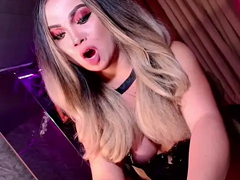 Snapshot of Misslexielore88 chatting on October 2025 11:27:02 PM Misslexielore88 online show from October 2025 11:27:02 PM