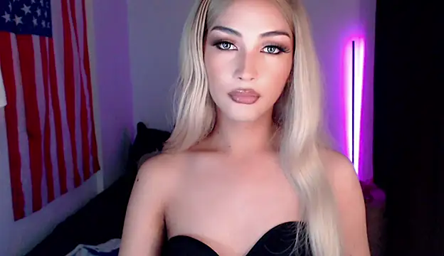 Snapshot of Alicegreenexx chatting on October 2025 04:04:01 PM Alicegreenexx online show from October 2025 04:04:01 PM