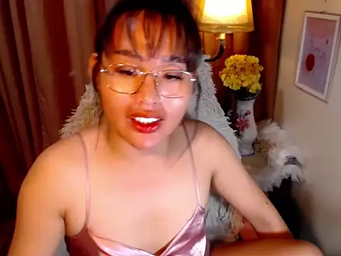 Snapshot of urmidnightcravingsxx chatting on April 2026 11:52:02 PM urmidnightcravingsxx online show from April 2026 11:52:02 PM