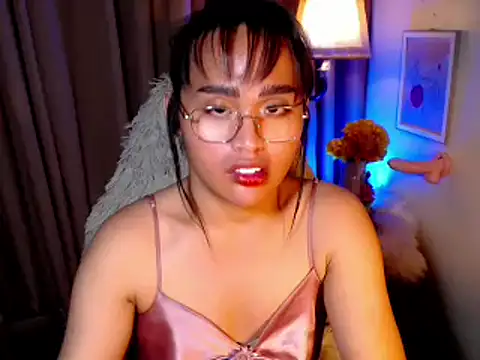 Snapshot of urmidnightcravingsxx chatting on April 2026 09:45:02 PM urmidnightcravingsxx online show from April 2026 09:45:02 PM