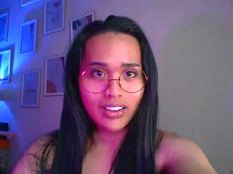 Snapshot of urmidnightcravingsxx chatting on July 2026 03:36:02 PM urmidnightcravingsxx online show from July 2026 03:36:02 PM