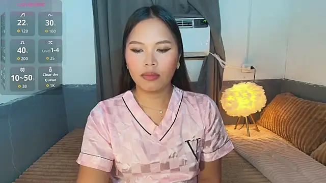 Nathalie Lustx online show from June 2026 09:39:02 PM