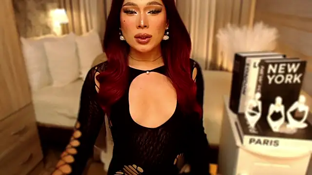 Snapshot of Missavacroft chatting on October 2025 04:07:02 PM Missavacroft online show from October 2025 04:07:02 PM