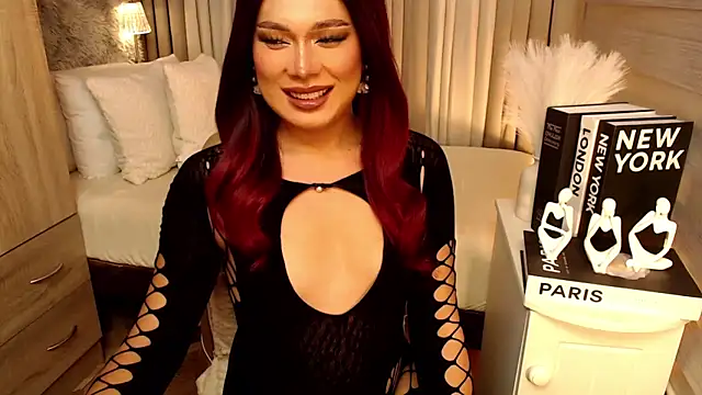 Snapshot of Missavacroft chatting on October 2025 06:19:02 PM Missavacroft online show from October 2025 06:19:02 PM