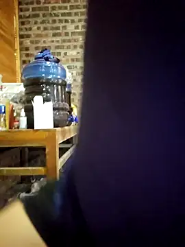 babychill09 online show from September 2025 01:18:01 AM