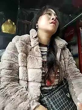 babychill09 online show from October 2025 02:17:01 AM