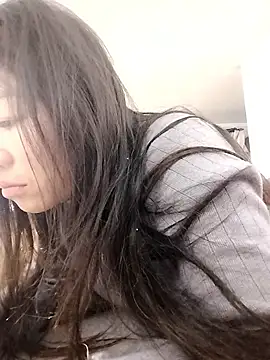 babychill09 online show from January 2026 12:02:01 AM