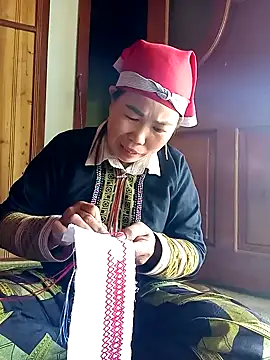 jienrrr online show from October 2025 12:53:01 AM