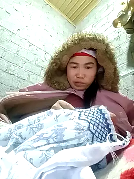 jienrrr online show from November 2025 12:31:01 AM