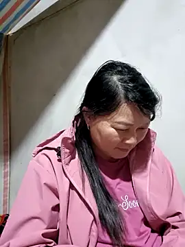 Snapshot of yoowwmr chatting on November 2025 01:59:02 PM yoowwmr online show from November 2025 01:59:02 PM