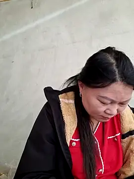 Snapshot of yoowwmr chatting on December 2025 02:49:01 AM yoowwmr online show from December 2025 02:49:01 AM