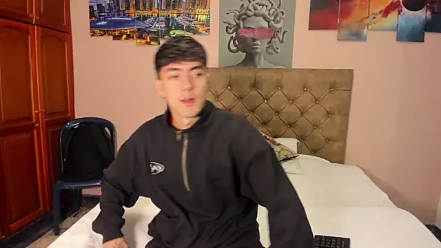 etham wolf  online show from September 2025 02:00:02 PM