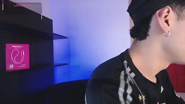 Ezra Storm online show from October 2025 04:57:02 AM