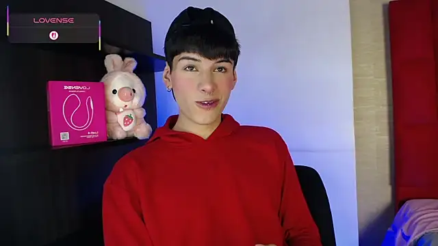 Ezra Storm online show from October 2025 05:02:02 AM