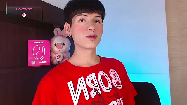 Ezra Storm online show from November 2025 04:57:01 AM