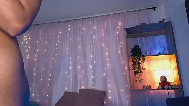 anitaglow online show from October 2025 02:28:01 PM