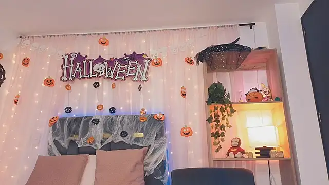 anitaglow online show from October 2025 07:42:02 PM