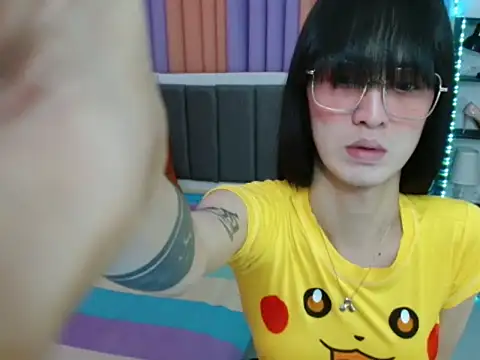 Snapshot of XxTsUncutAskaxX chatting on October 2025 05:36:02 PM XxTsUncutAskaxX online show from October 2025 05:36:02 PM