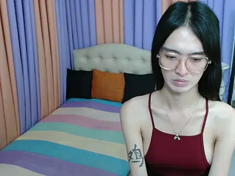 XxTsUncutAskaxX online show from December 2025 07:53:02 PM