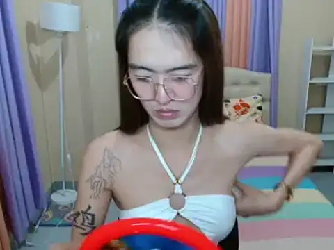 XxTsUncutAskaxX online show from June 2026 04:11:02 PM