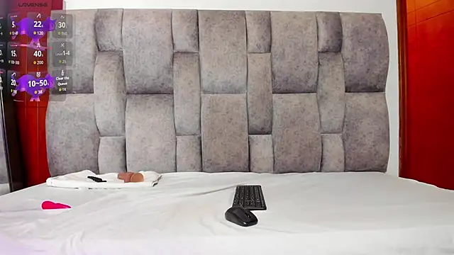 Nicky six333 online show from September 2025 04:23:02 PM