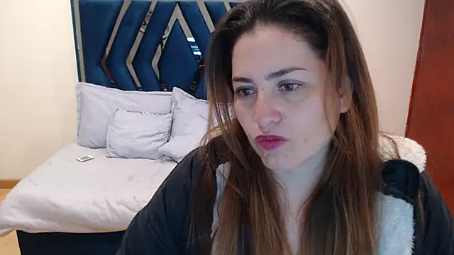 dayanhank online show from November 2025 10:06:02 AM