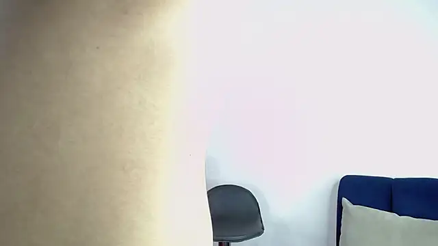 Snapshot of aleja_spearsx chatting on November 2025 11:32:02 AM aleja spearsx online show from November 2025 11:32:02 AM