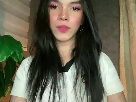 Snapshot of Misselliefayexxx chatting on September 2025 07:53:01 AM Misselliefayexxx online show from September 2025 07:53:01 AM