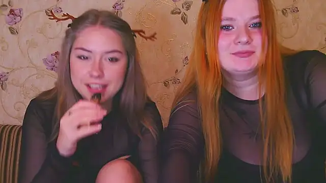 Snapshot of Tomyris_yuki chatting on December 2025 10:27:02 PM Tomyris yuki online show from December 2025 10:27:02 PM