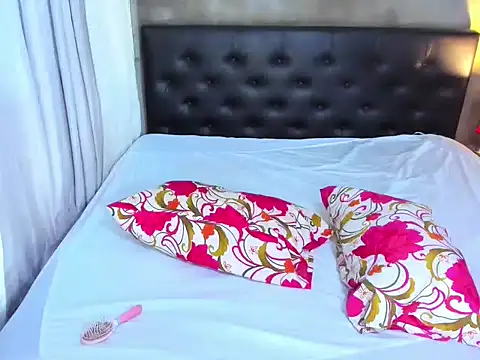 Snapshot of hotbabymaria chatting on September 2025 12:13:02 AM hotbabymaria online show from September 2025 12:13:02 AM