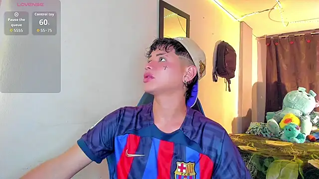 Jostin18 online show from January 2026 04:32:02 PM