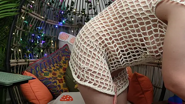 bendingofwillow online show from October 2025 11:53:02 AM