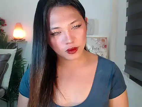 Snapshot of scarlett_brownx69 chatting on May 2026 04:32:02 AM scarlett brownx69 online show from May 2026 04:32:02 AM