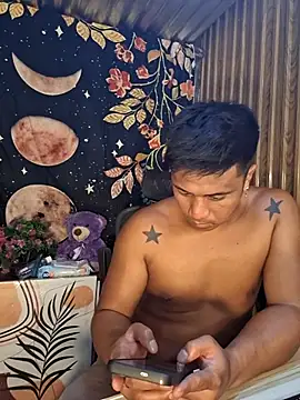 Snapshot of mr_dave chatting on January 2026 02:28:02 AM mr dave online show from January 2026 02:28:02 AM